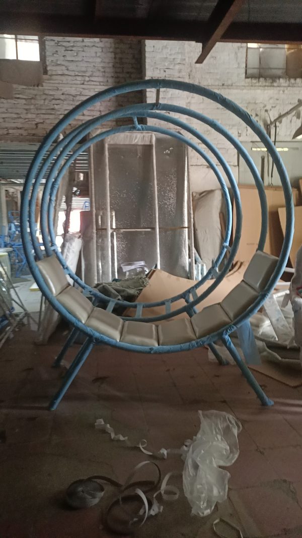 WENDING concentric ring Saturn sofa art installation luxury hotel round seating