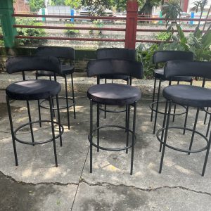 WENDING matte black industrial arc-back high-top bar stool modern hotel bar chair