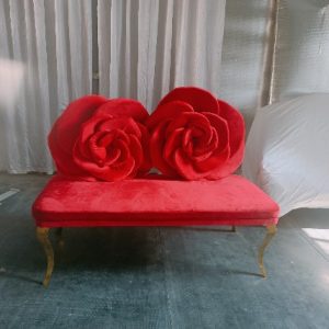 WENDING red velvet double rose sculptural wedding sofa Chinese luxury bride loveseat