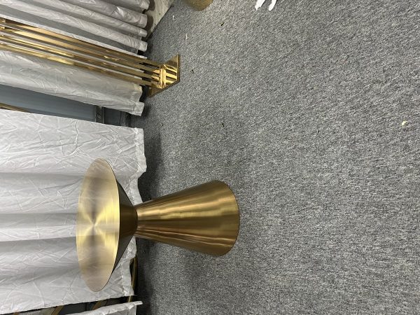 WENDING matte antique bronze flared trumpet vase holder Art Deco wedding flower pedestal