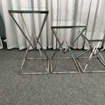 WENDING silver geometric triangle X-frame display stand set 3-piece glass top wedding pedestal