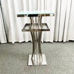 WENDING silver double-tier square bar display stand arc leg glass top hotel service table