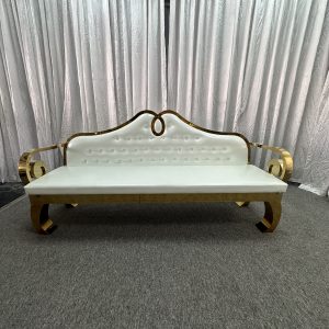 WENDING white gold Baroque crown-back crystal loveseat diamond tufted wedding sofa