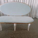 WENDING white oval-back double bench sofa minimalist gold trim hotel loveseat