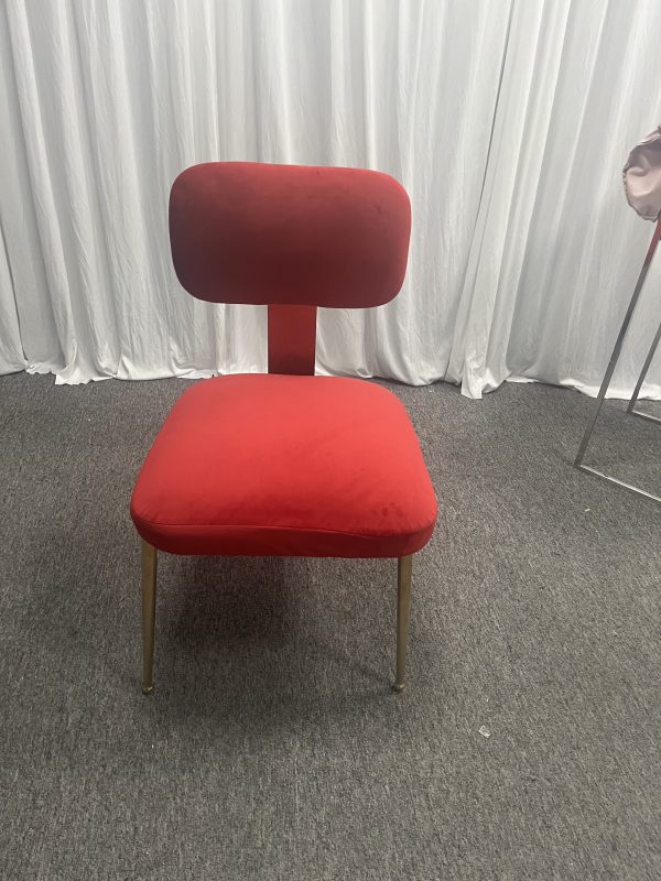 WENDING Silver X-Cross Rosette Arched Dining Chair – White Leather Modern Hotel Chair